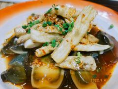 -冯烫烫跷脚牛肉·川菜小馆(武胜西街店)