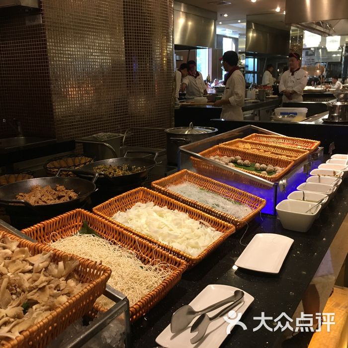 万怡酒店自助餐厅momo cafe
