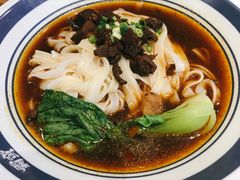 -霸蛮湖南菜·牛肉粉(荣京西街店)