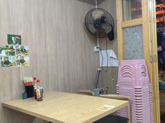 -肇兴特色牛肉粉