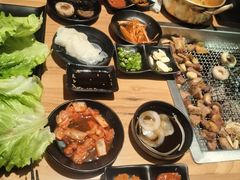 -肉甲韩国木炭烤肉(新壹街1店)