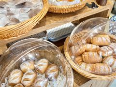 -沁屋面包店(人民东路店)