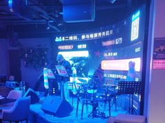-粉墨特色菜·烧烤音乐酒馆