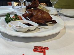 招牌红烧乳鸽-太平馆西餐厅(北京路店)