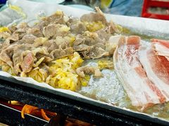 -老东北烤肉(金山店)