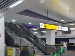 -红土地(地铁站)