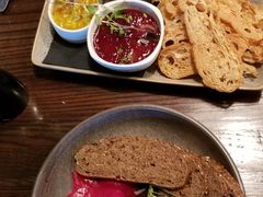 -Fiddlesticks Restaurant and Bar