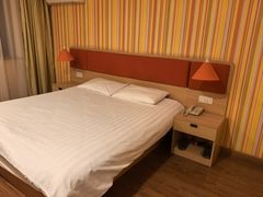 -瑞季酒店(马运路店)