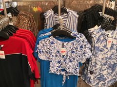 -H&M(鹏欣水游城店)