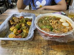 -二钢串叔麻辣烫(华龙大厦店)