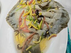 清蒸多宝鱼-渔码头食府·20年蓬莱老字号(登州路店)