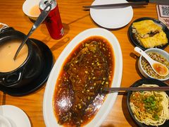 -莲餐厅·湖北菜·潜江小龙虾店(愚园路店)