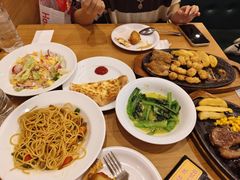 -萨莉亚意式餐厅(深圳北站店)