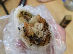 椒盐糯米包油条-殷姐糯米包油条