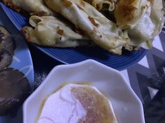 -一品鲜鱼锅贴(人民一路店)