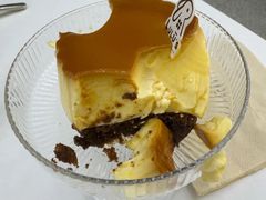 -露露家咖啡店