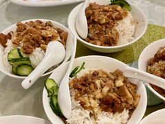 正传统手切卤肉饭-光头匠