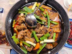 -霄汉牛三鲜湖北砂锅菜(万松园2店)