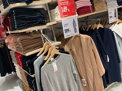 -优衣库(广州天河领展广场店)