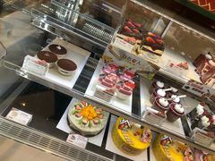 面包甜点陈列柜-85度C(生甜甜圈研究工坊·上海平凉店)