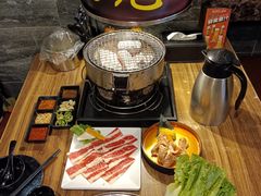 -山居屋炭火烧肉(厚街万达店)