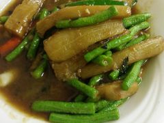 紫苏豆角茄子-惠爱餐厅