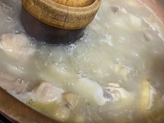 -朴小妹人参鸡汤火锅(长白山万达店)