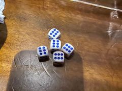 -Helens海伦司小酒馆(南京洪武路店)