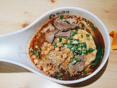 -金婆婆重庆小面(光彩店)