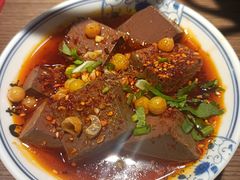 -肖四女乐山跷脚牛肉(世博源店)
