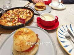 -必胜客(漕宝路店)