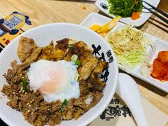 -熊吞·大碗丼烧肉饭(西市场嘉华店)