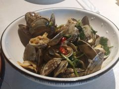 -琼大师东方烤乳猪(亚特兰蒂斯店)