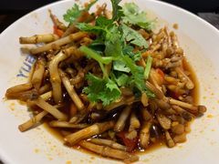 -蚝美人·生蚝海鲜烧烤(茶花园店)