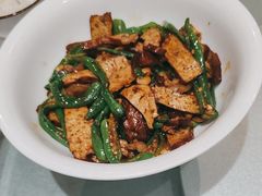 -辛香味烧鱼馆·非遗技艺·排骨红烧肉(光谷医药园店)