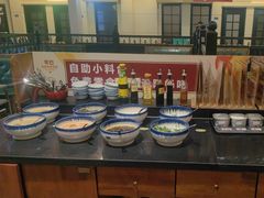 -年巴羊肉铺老铜锅(梅江店)