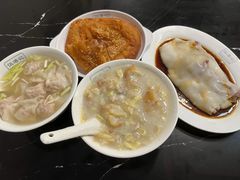德昌咸煎饼-伍湛记 · 广州老字号(龙津中路店)