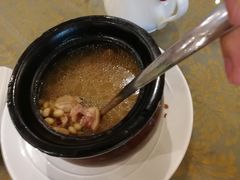 黄豆猪脚汤-尚味小厨·瓦罐煨汤