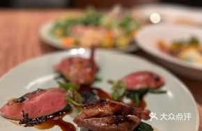 Chongren Sauce-Brined Quzhou Squab