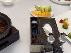 -揽季锅物会·海鲜姿造(五四路店)