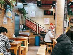 大堂-管氏翅吧(护国寺店)