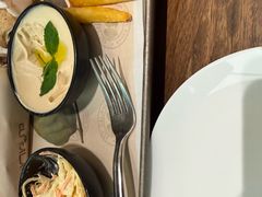 -ELI FALAFEL Lebanese&Mediterranean黎巴嫩美食(富城路店)