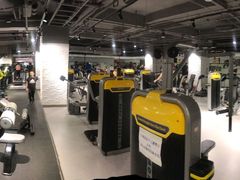 -格易美游泳馆健身房(新昆仑店)