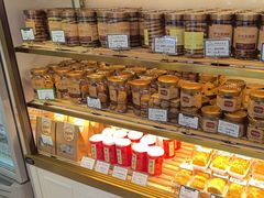 -蜂蝶来饼店(拱北总店)