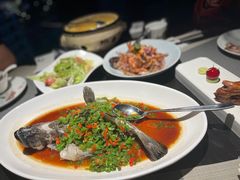 -江上荟·创意中国菜(绿地缤纷城店)