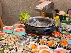 -围炉肉舍丹东海鲜烤肉·烤活鳗(步行街店)