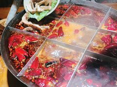 -白乐天毛肚火锅馆(南滨路店)