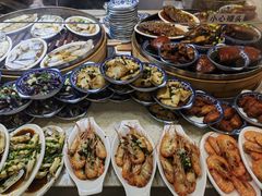 -郭巨人农家食堂(南部商务区店)