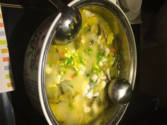 严厨老坛酸菜鱼-严厨老坛酸菜鱼(吴江万宝店)
