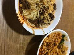 -花市豌杂面(民生路店)